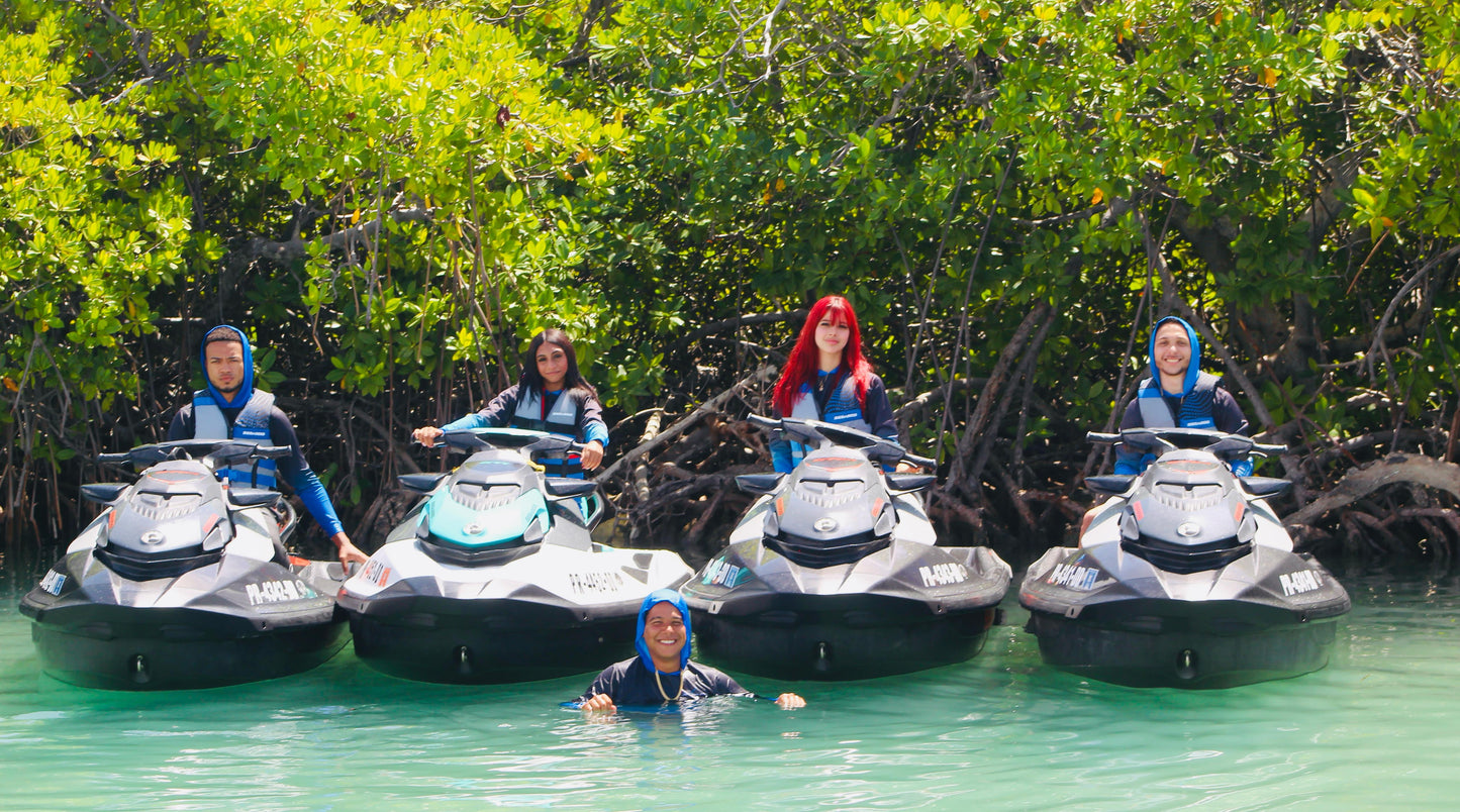 Adventure Combo: 4 Jet Skis + 4 Kayaks